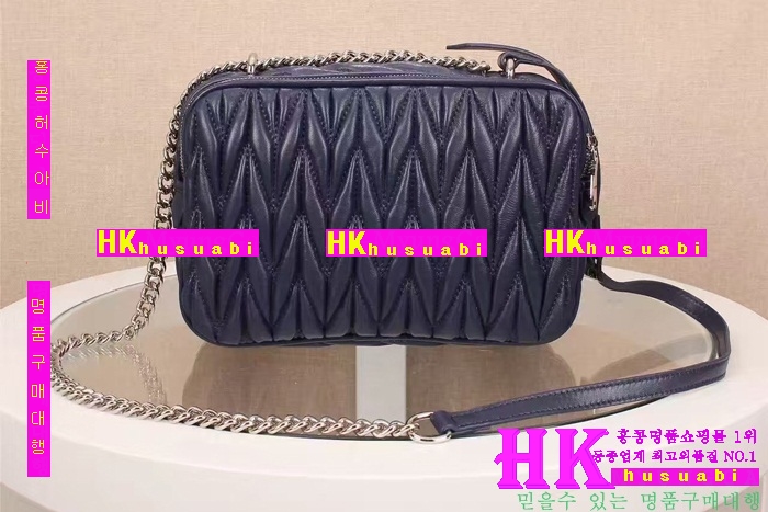 �̿�̿� ũ�ν��� 2016�Ż� MIU-60017-1