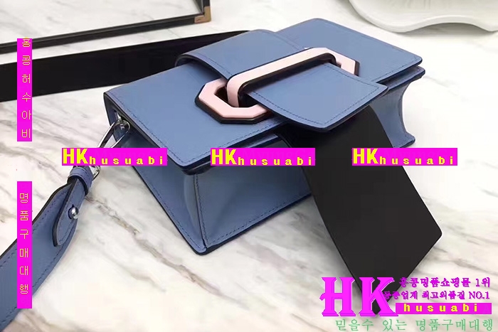 �ڹ̷��ޡ�NEW ����� �Ż� ������ ũ�ν��� PA170405-22