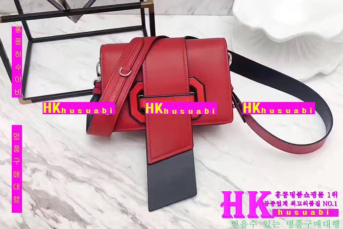 �ڹ̷��ޡ�NEW ����� �Ż� ������ ũ�ν��� PA170405-21