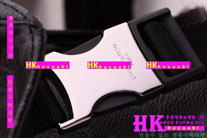 NEW ���̺��� �Ż� ���׷� ������ ũ�ν��� LV170406-47