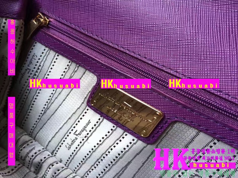  NEW  ��󰡸� �Ż�  ũ�ν��� PE170515-30
