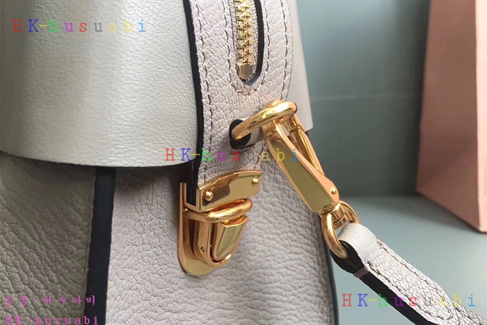 �ڹ̷��ޡ� 2017F/W �̿�̿� �Ż� ����� ���� ��Ʈ�� �̵� 5BA056-2