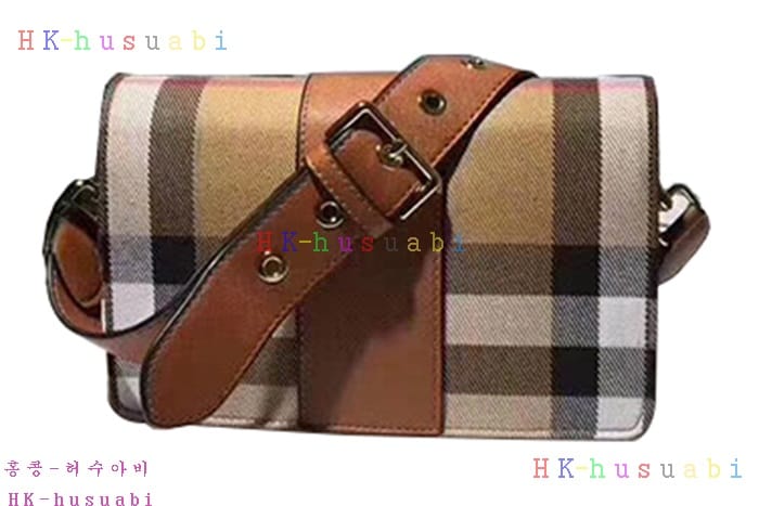 �ڹ̷��ޡ� ������ �Ż� ũ�ν��� BU55710