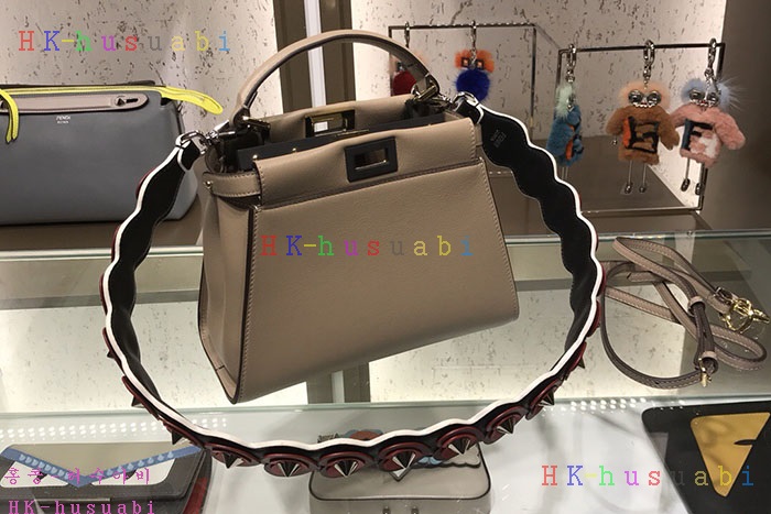 �ڹ̷��ޡ�  ��� ��ī�� �Ż�� F 8093-2