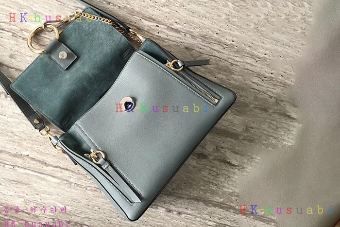 �ڹ̷��ޡڲ��ο� �Ż� ũ�ν��� C 03375-2