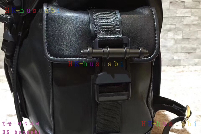 �ڹ̷��ޡ� ����� ���׹��� GV 25584
