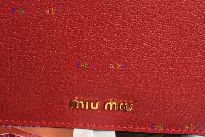 �ڹ̷��ޡ� �̿�̿� ����� �����  MU 5BH609-4