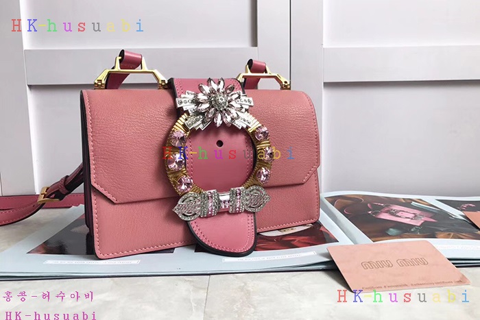�ڹ̷��ޡ� �̿�̿� ����� �����  MU 5BH609-2