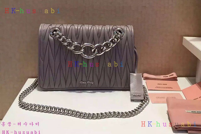 �ڹ̷��ޡ� �̿�̿� ���׶� ����� MU 5BE104-2