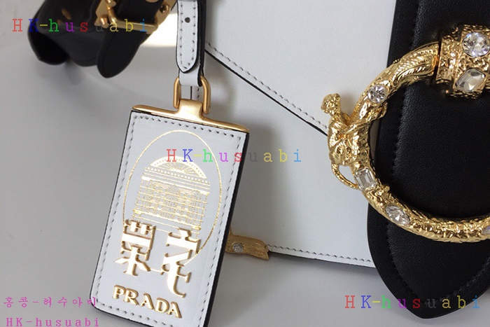�ڹ̷��ޡ� ����� ī�̿� ����� PR 1BD103-2