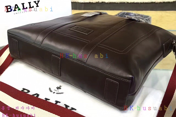�ڹ̷��ޡ� �߸� �Ż� �������� BL780170