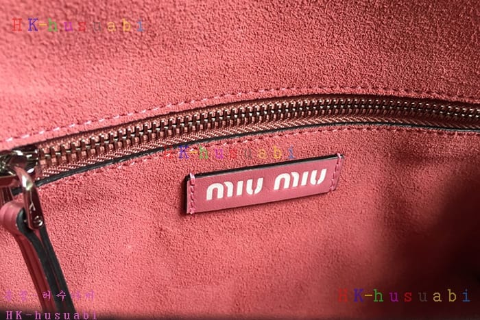 �ڹ̷��ޡ� �̿�̿� �ΰ� �÷� ����� MU 5BD075
