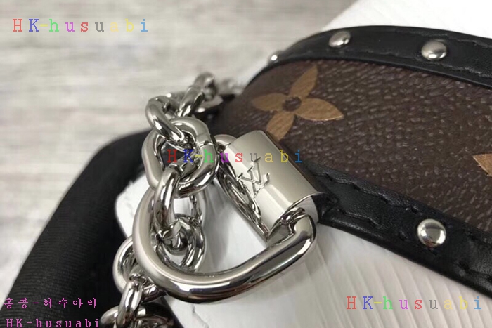 �ڹ̷��ޡ� ���̺��� Ʈ����Ʈ�� M50282V
