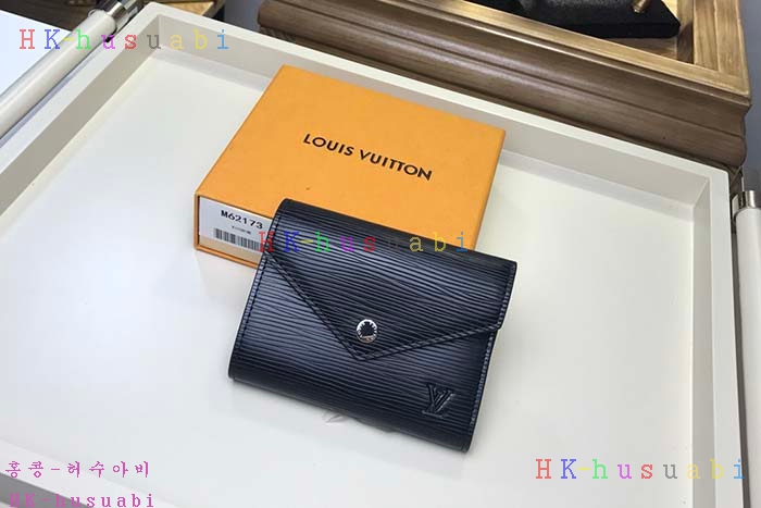 �ڹ̷��ޡ� 2018SS ���̺��� ���丰 ���� M62173