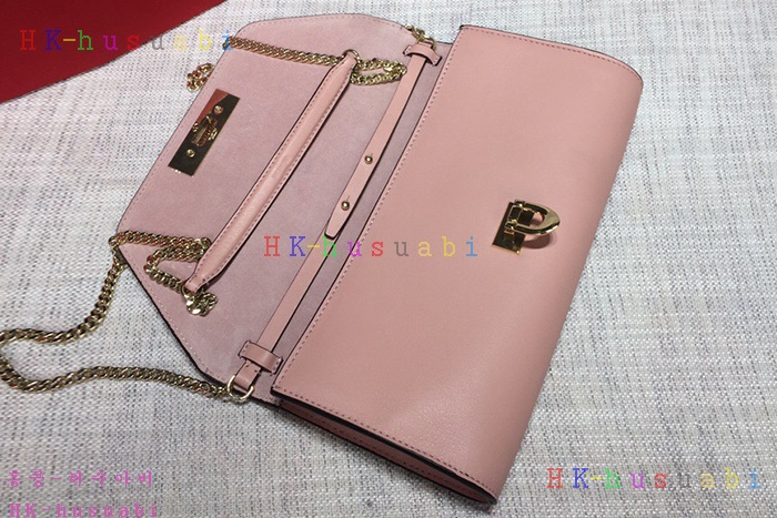 �ڹ̷��ޡ� �߷�Ƽ�� �����͵� ü�ι�  V 2045-2