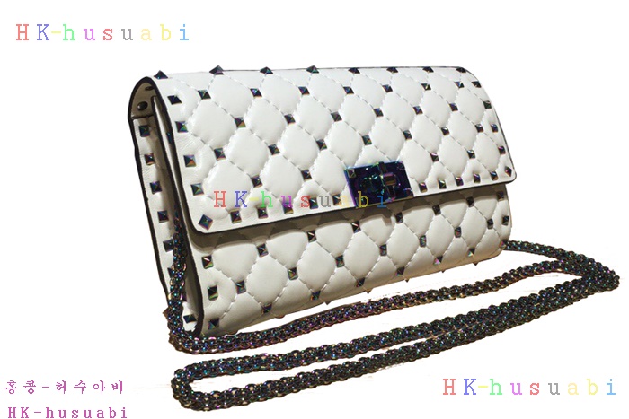 �ڹ̷��ޡ� �߷�Ƽ�� �����͵� ü�ι�  V 0137-9