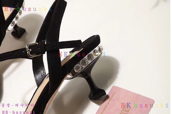 NEW 2018SS �̿�̿� ������ �Ź� MU 658811