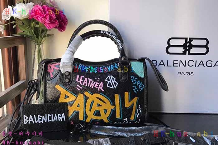 �ڹ̷��ޡ� �߷��þư� �̴� ��Ƽ�� BL 693S