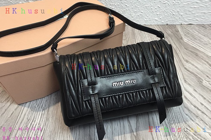 �ڹ̷��ޡ� 2018SS�̿�̿� ���׶�� ����� MM 5BD076#