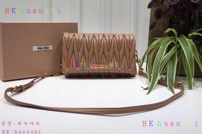 �ڹ̷��ޡ� �̿�̿� ���׶� Ŭ��ġ������  MM 5BH017-3