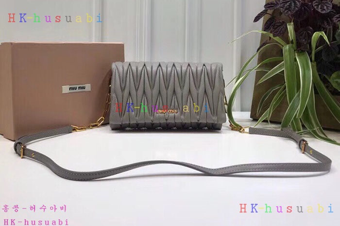 �ڹ̷��ޡ� �̿�̿� ���׶� Ŭ��ġ������  MM 5BH017-4