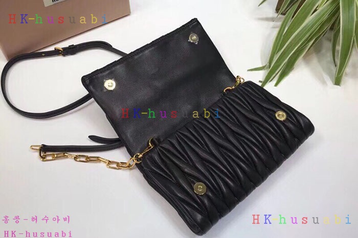 �ڹ̷��ޡ� �̿�̿� ���׶� Ŭ��ġ������  MM 5BH017-6