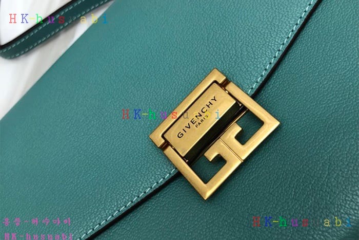 �ڹ̷��ޡ� ����� GV3 ũ�ν��� GV 50101-6
