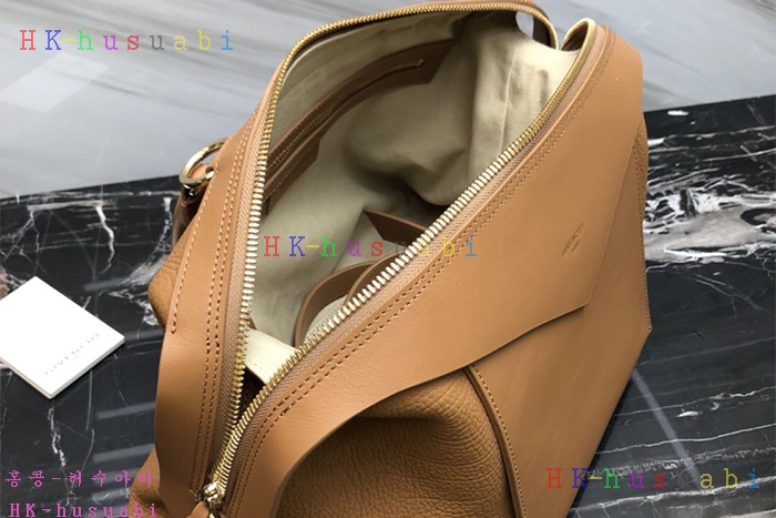 �ڹ̷��ޡ� ����� �����̹�  GV 29998-2-2