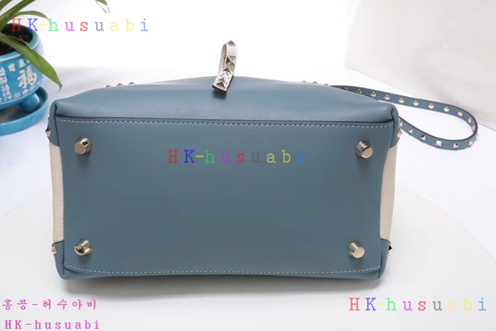 �ڹ̷��ޡ� �߷�Ƽ�� �����͵� ȣ���� �Ż� V 2A050