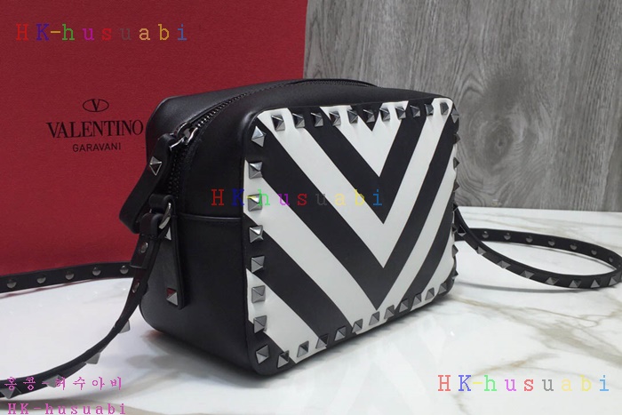 �ڹ̷��ޡ� �߷�Ƽ�� �����͵� ī�޶�� V 5526