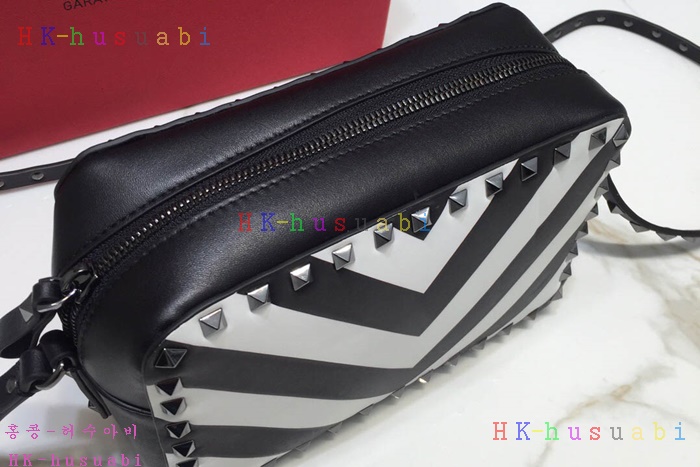 �ڹ̷��ޡ� �߷�Ƽ�� �����͵� ī�޶�� V 5526