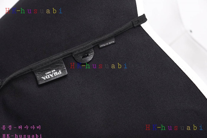 �ڹ̷��ޡ� ����� ĵ���� ����Ʈ ��Ʈ�� P 1BG220-3