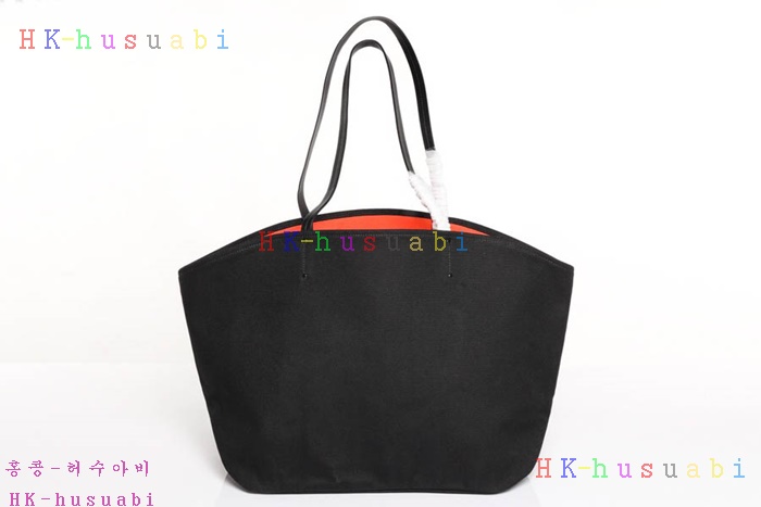 �ڹ̷��ޡ� ����� ĵ���� ����Ʈ ��Ʈ�� P 1BG220-4