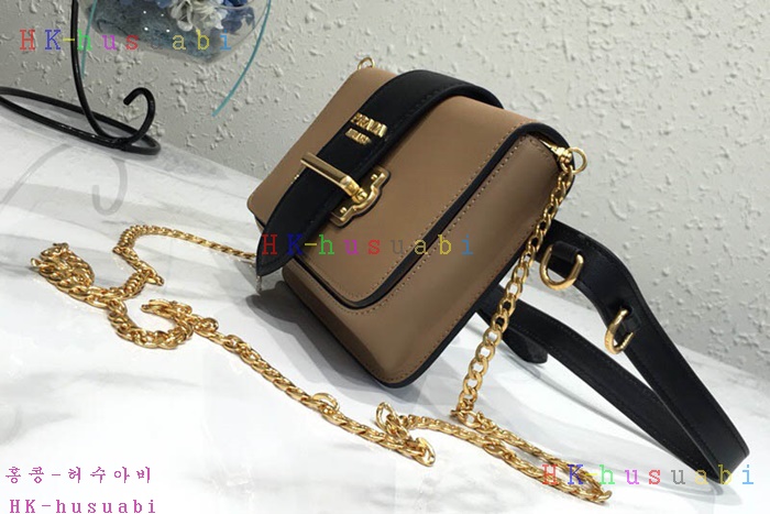 �ڹ̷��ޡ� ����� ī�̿� ���� ��Ʈ�� P 1BL004#-5