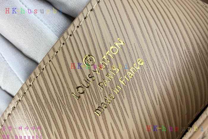 �ڹ̷��ޡ� ���̺��� Ʈ����Ʈ MM  LV M52730