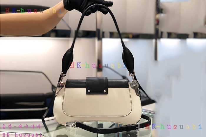 �ڹ̷��ޡ� ����� �õ��� ����� PR 1BD168-7