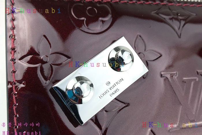 �ڹ̷��ޡ� 2019SS ���̺��� ũ���� ��帮�� LV M44371-4