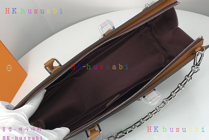 �ڹ̷��ޡ� 2019SS ���̺��� ũ���� ��帮�� LV M44371-4