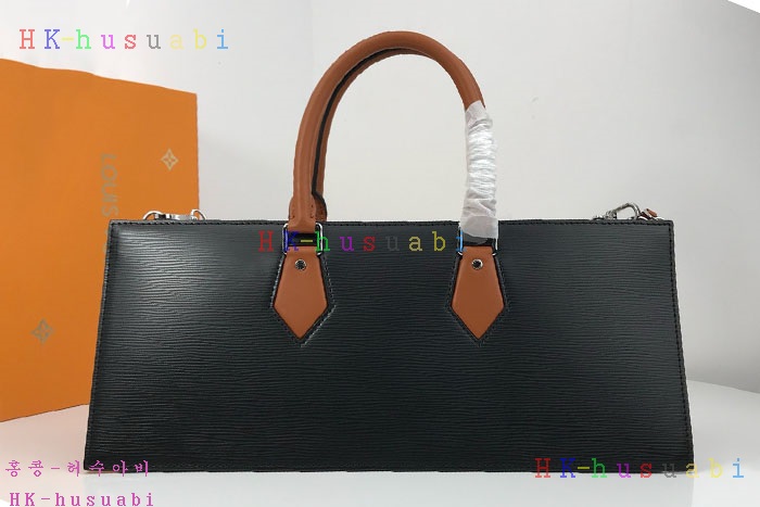 �ڹ̷��ޡ� 2019SS ���̺��� ũ���� ��帮�� LV M44371-3
