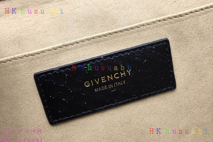 �ڹ̷��ޡ� ����� �� �� GV 299808