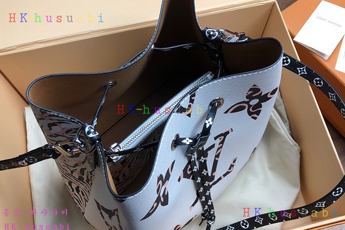 �ڹ̷��ޡ� ���̺��� �׿��뿡  M44020-2