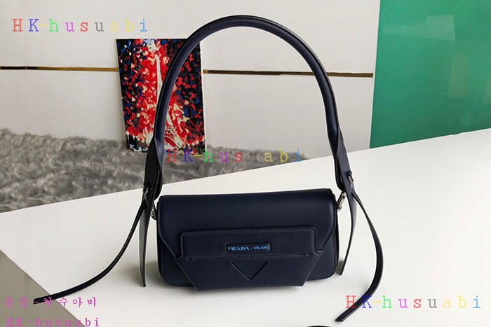 �ڹ̷��ޡ� ����� ������ ���� ����� P 1BD166-2