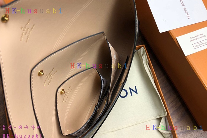 �ڹ̷��ޡ� ���̺��� ����Ʈ Ű������ M67600