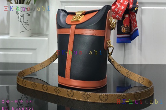 �ڹ̷��ޡ� ���̺��� ������ M53842
