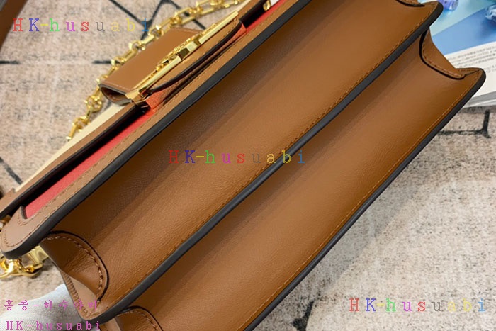�ڹ̷��ޡ� ���̺��� ���� MM M53830