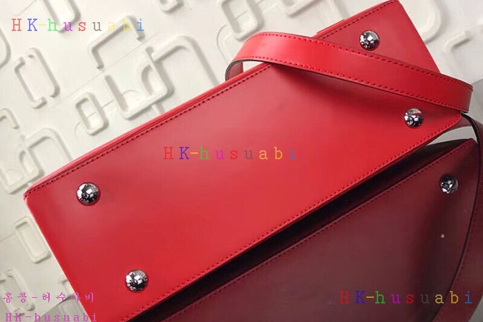 �ڹ̷��ޡڷ��̺��� Ŭ���� ��Ʈ�� M51333-2