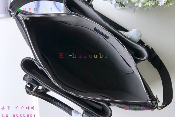 �ڹ̷��ޡ� ���̺��� �Ͽ�޾� ũ�ν��ٵ� ��Ʈ�� LV M55029