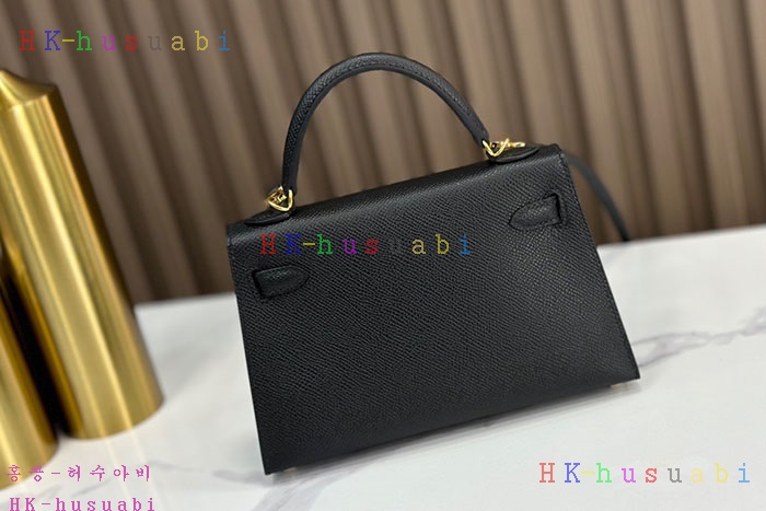 �ڹ̷��ޡڿ����޽� �̸� �̴�  H 9668220-7 �ü���